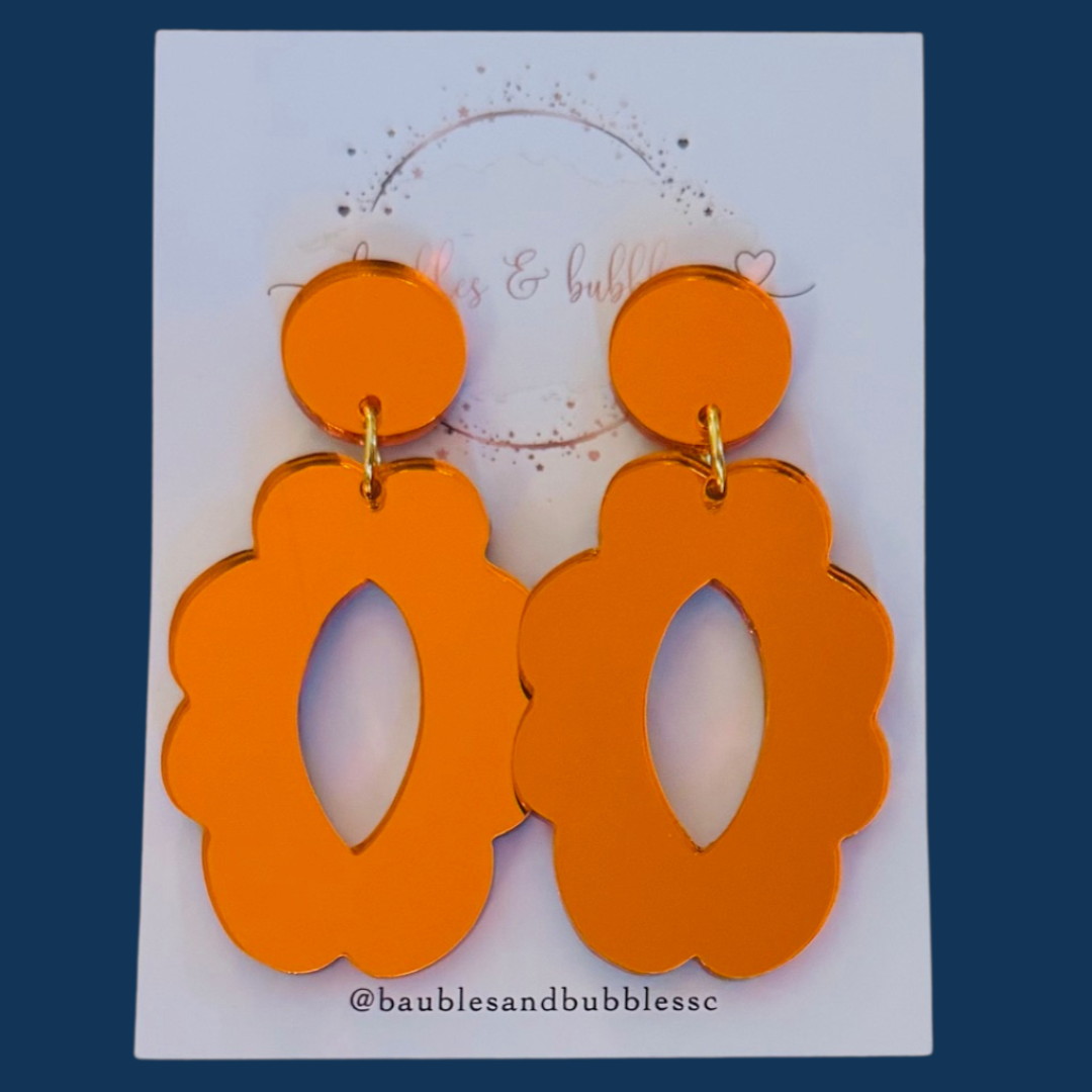 Bold Bloom - Small Orange Pearl