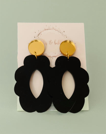 Bold Bloom - large black