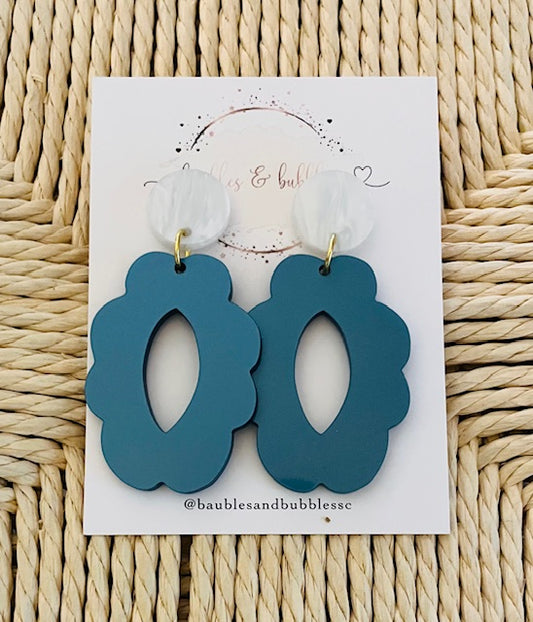 Bold Bloom - Metallic Blue